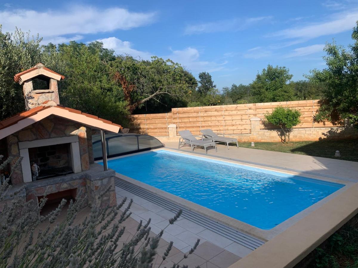 Villa Vetta, Sea, Nature, Pool & Relax Barban エクステリア 写真